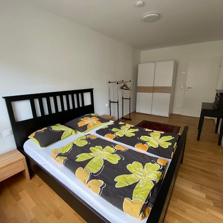 Apartment 9 Stops Away From City-Centre 维也纳 外观 照片
