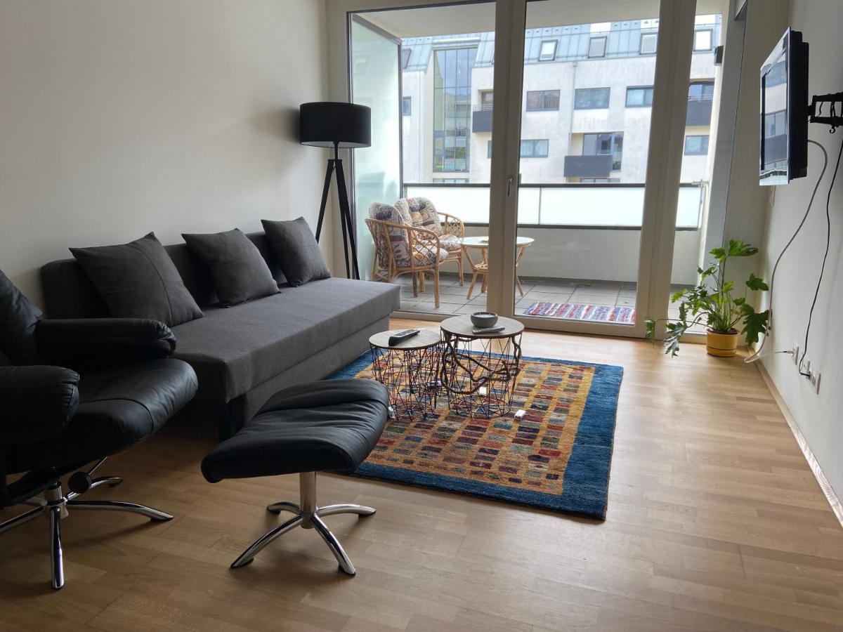 Apartment 9 Stops Away From City-Centre 维也纳 外观 照片