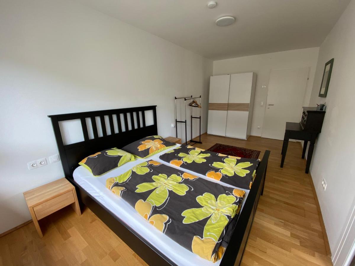 Apartment 9 Stops Away From City-Centre 维也纳 外观 照片